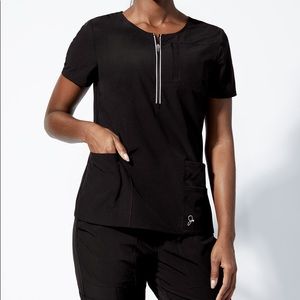 Jaanuu Dash Half Zip Scrub Top